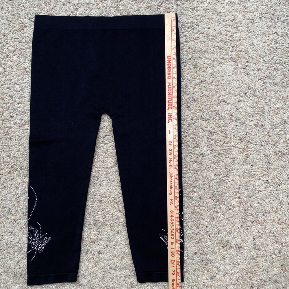 Women’s Large black Soho Lady yoga/stretchy bling capris. - Picture 6 of 10